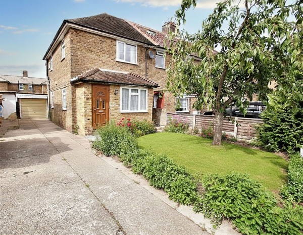 View Full Details for Castle Avenue, Yiewsley, UB7