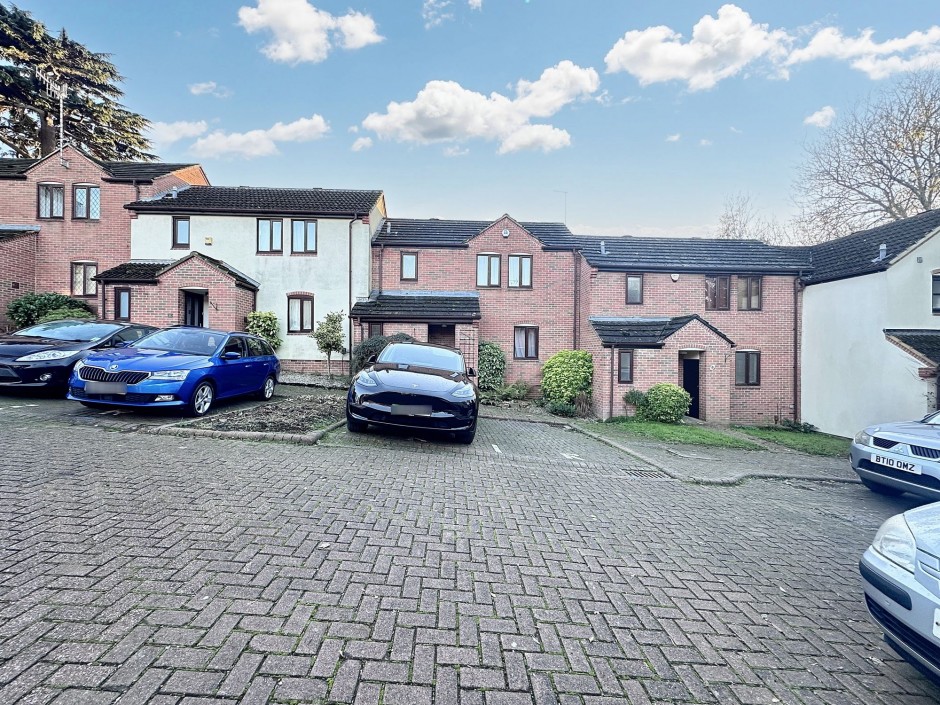Fairlight Drive