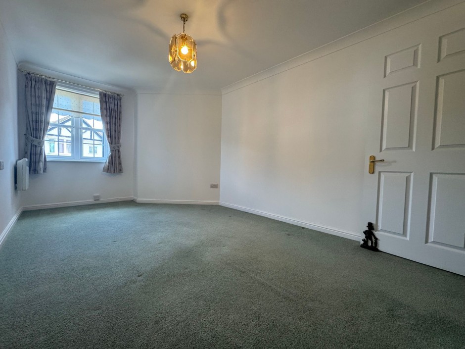 Laburnum Court