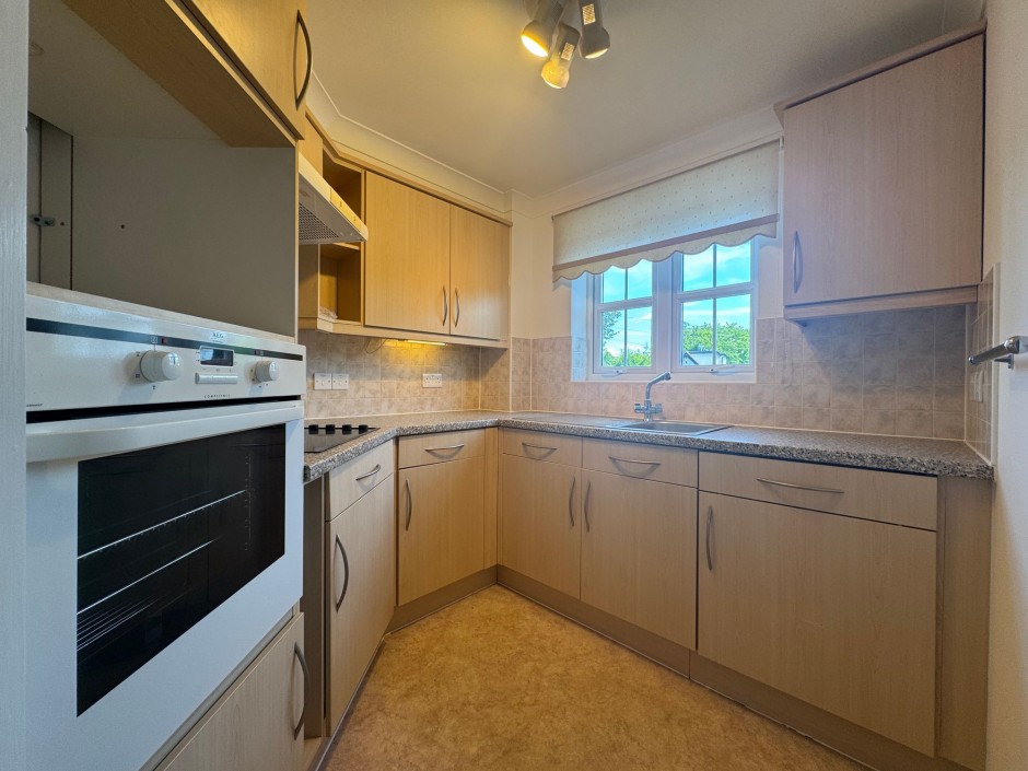 Laburnum Court