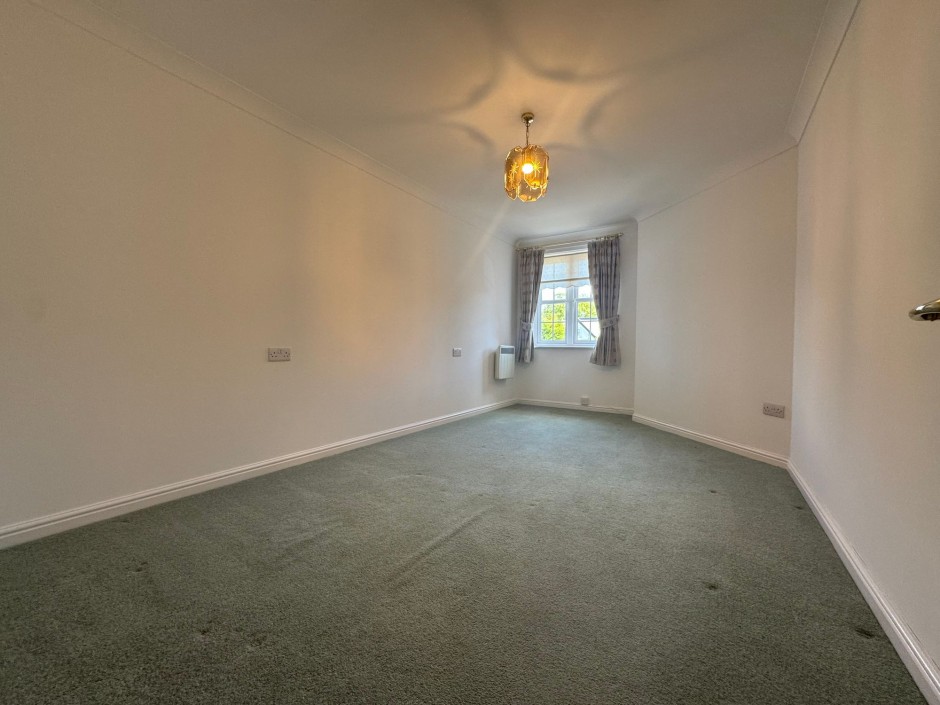 Laburnum Court
