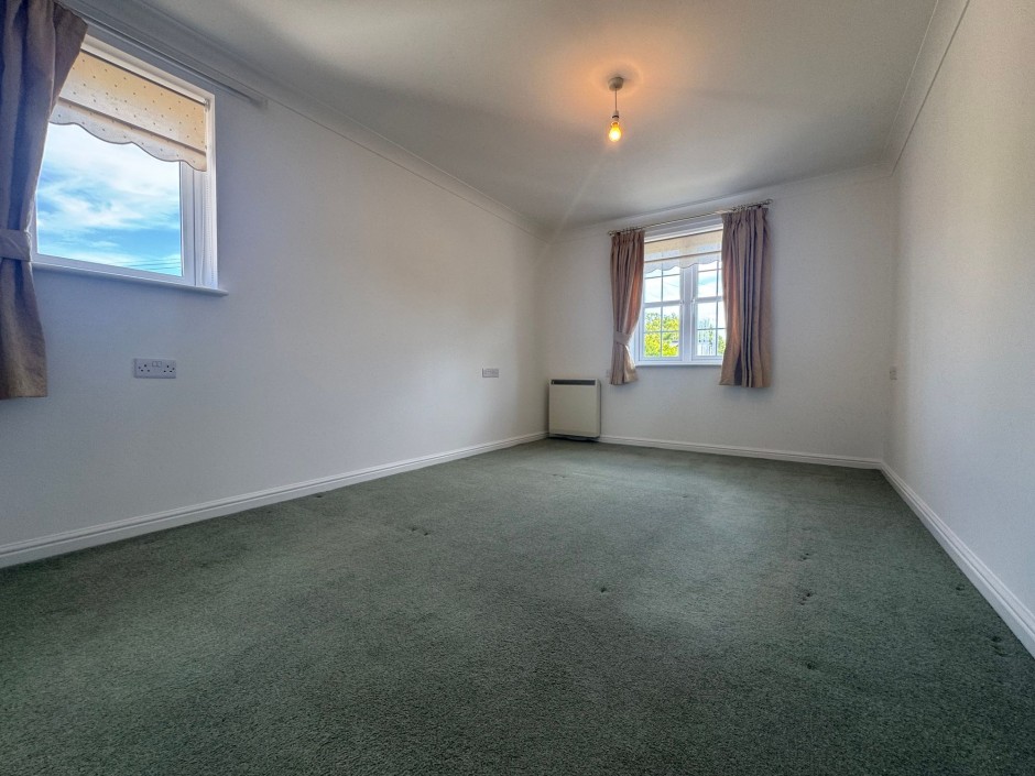 Laburnum Court