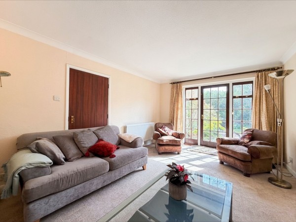 View Full Details for Park Road, Middlesex, UB8