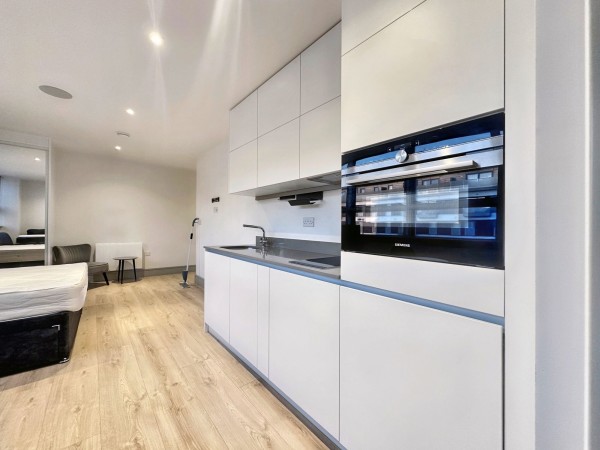 View Full Details for Market Square, Mercantile House, UB8