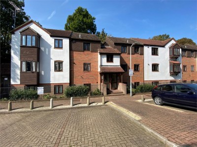 View Full Details for Pages Lane, Uxbridge, UB8