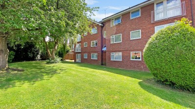 View Full Details for Bawtree Road, Uxbridge, UB8