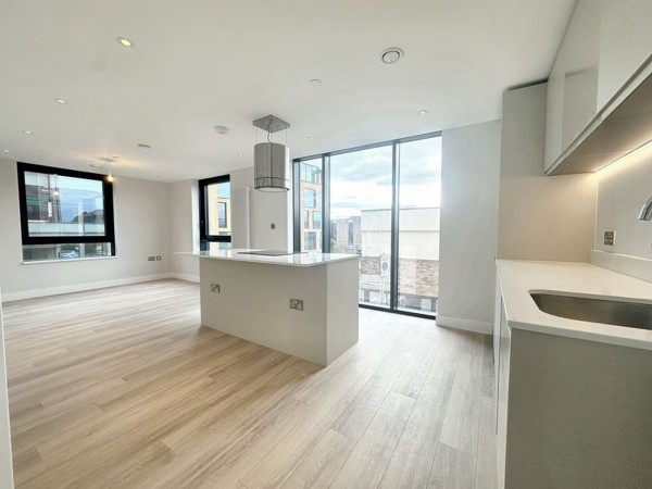 View Full Details for 2 Redford Way, Uxbridge, UB8