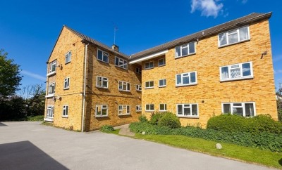 Cornwall Road, Uxbridge, UB8