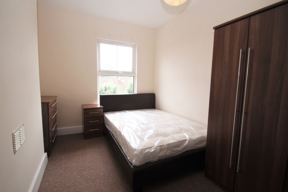 Room 7 37 The Greenway